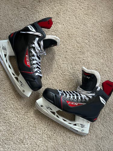 CCM RBZ 80 skates 8.5D