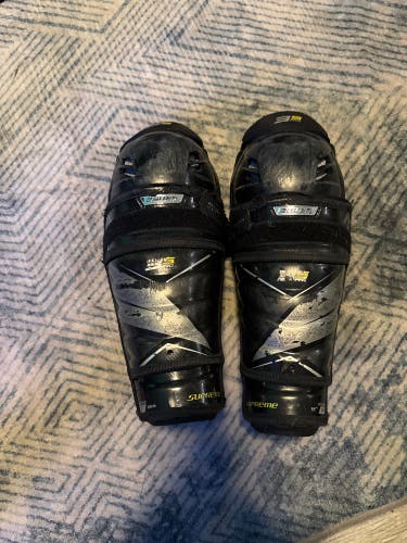 Junior Bauer 3S Pro 11" Shin Pads (Used)