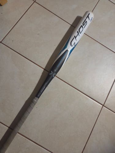 2023 Easton Ghost Composite Bat (-10) 22 oz 32" (Used)