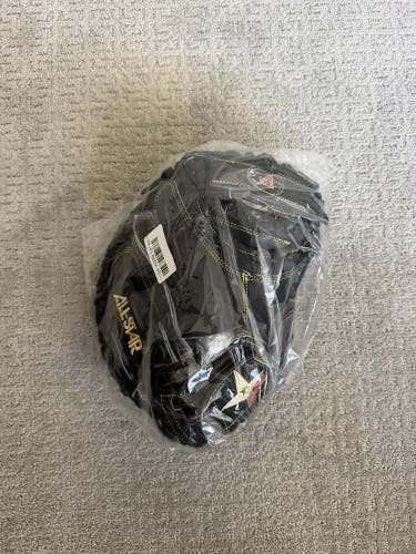 All Star CM3000SBK RH Catcher's Glove 33.5" (New)