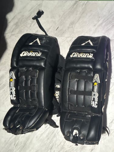 28" Brian's Alite Air Pac Goalie Leg Pads (Used)