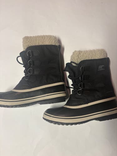 Sorel Carnival Women’s 8.5 Winter Boot Excellent Condition $180 Retail