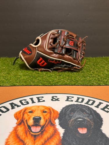 *Better Baseball Exclusive* 2025 Wilson A2000 RH Infield Baseball Glove 11.25" (New)