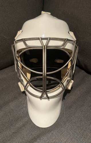 EDDY Pro Goalie Mask Pro Stock Size Large (Used)