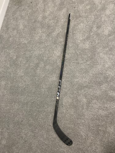 Senior CCM JetSpeed FT7 Pro Right Handed Hockey Stick P29 75 Flex Pro Stock (New)