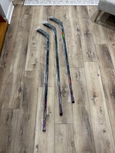 Senior Bauer Nexus Tracer Right Handed Hockey Stick P28M 77 Flex Pro Stock (New)