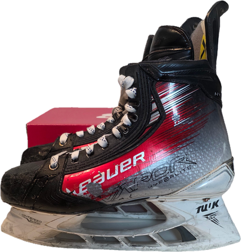 Red Bauer Vapor Hyperlite 2 Hockey Skates Pro Stock 9.5 (Used)-260731050-3