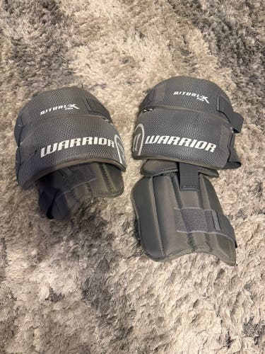 Warrior Ritual X pro knee pads SR