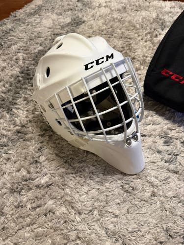 CCM GF 9000 L Senior Goalie Mask