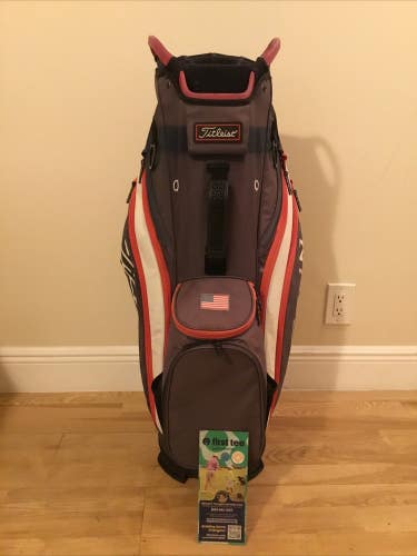 Titleist USA Cart Golf Bag with 14-way Dividers & Rain Cover