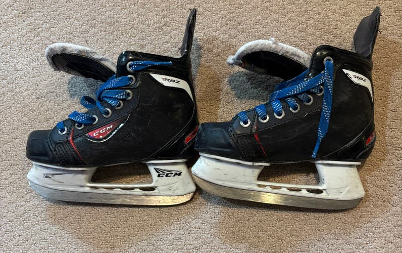 CCM RBZ Youth Ice Hockey Skates Size 12.5 Black/Blue Used Skates