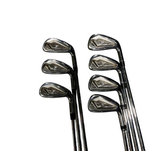 Used Wilson D7 Mens Iron Set RH 4I-PW 11847-S000037557