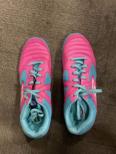 Used Umbro Soccer Indoor Shoes Pink Youth 08.5 11614-S000241554