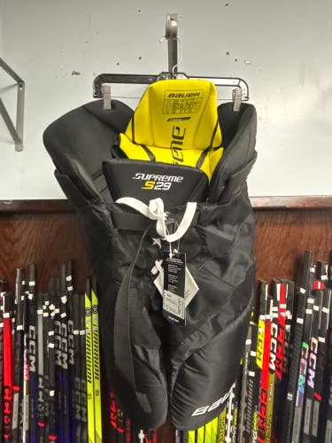 Senior XL Bauer Supreme S29 Hockey Pants (New)