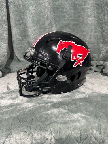 Youth Small Schutt Vengeance A11 Helmet (Used)