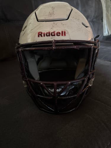 White Adult Large Riddell SpeedFlex Helmet (Used)
