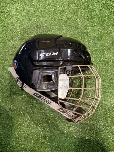 Black CCM FitLite 3DS Helmet (Used)