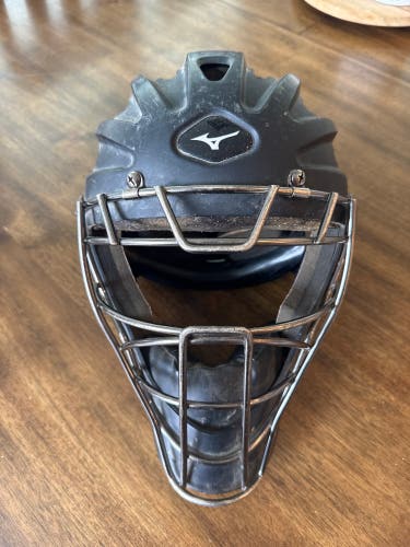 Mizuno Samurai Catcher's Mask (Used)