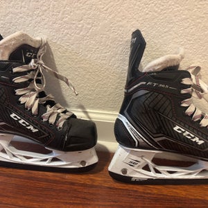 Black CCM JetSpeed FT365 Hockey Skates Regular Width Size 2 (Used)
