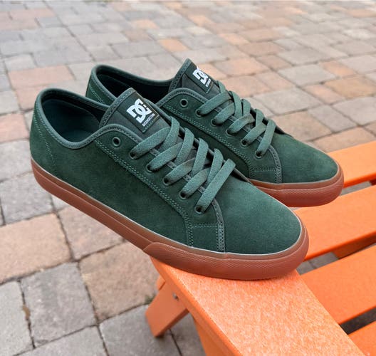 MENS DC MANUAL LE SKATEBOARD SNEAKERS MADE WITH ALGAE - FOREST GREEN US SIZE 11