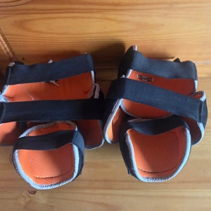 Used Itech Knee Pads