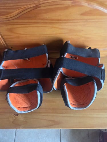 Used Itech Knee Pads
