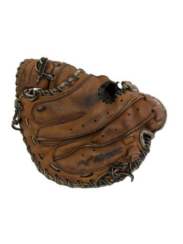 Used Mizuno Prospect 31.5" RHT BB Catchers Glove 11692-S000155409