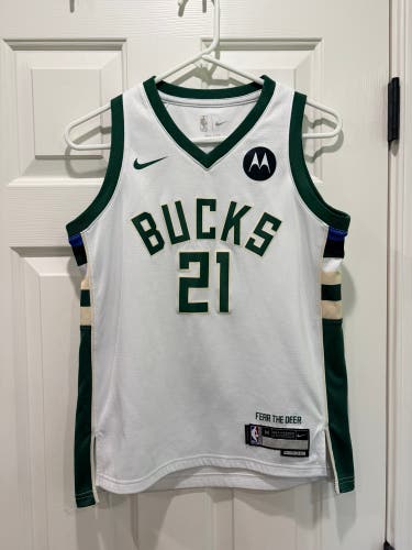 Nike White Jrue Holiday #21 Bucks Jersey