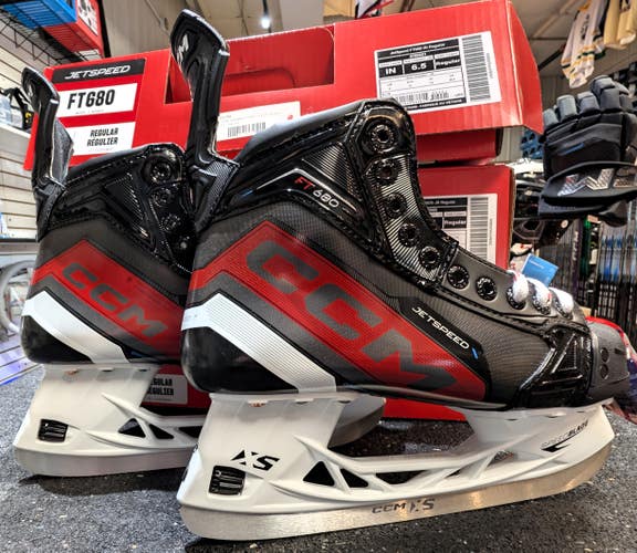 NEW CCM JetSpeed FT680 Hockey Skates, Size INT 6.5 Regular Width