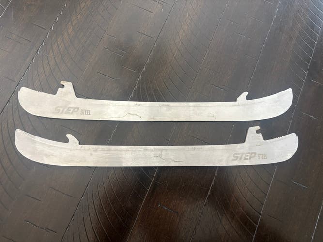CCM Step Steel 280 mm (Used)