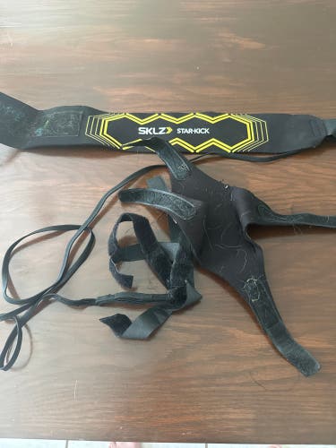 (Used) Skilz Star Kick soccer trainer
