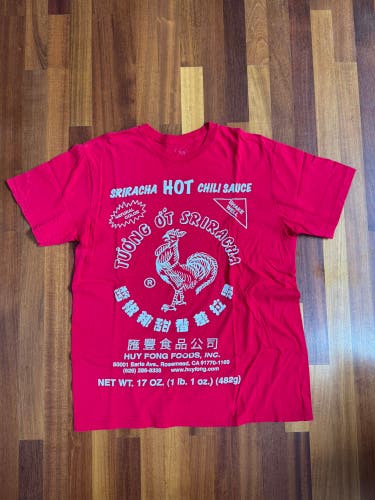 Sriracha Hot Chili Sauce T Shirt Men’s XL