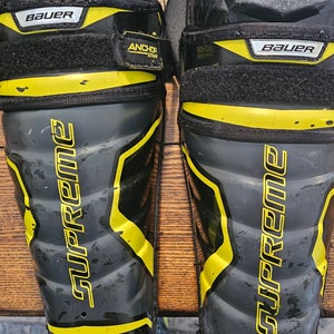 Junior Bauer Supreme S29 12" Shin Pads (Used)