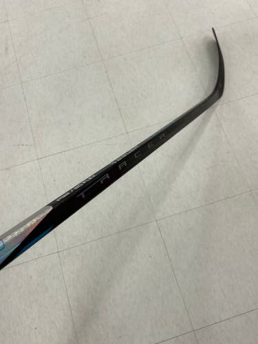 Youth Bauer Nexus Tracer Hockey Stick | RH P92