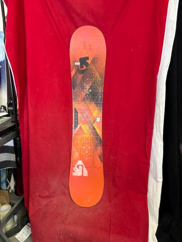 Snowboard: Burton LTR Snowboard All Mountain Without Bindings True Twin 140 cm (Used)