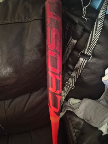 2026 Easton Ghost Advanced Composite Bat 22 oz 32"