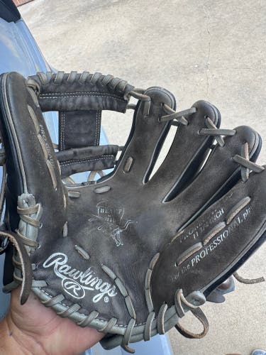 Rawlings Heart of the Hide RH Infield Baseball Glove 11.75" (Used)
