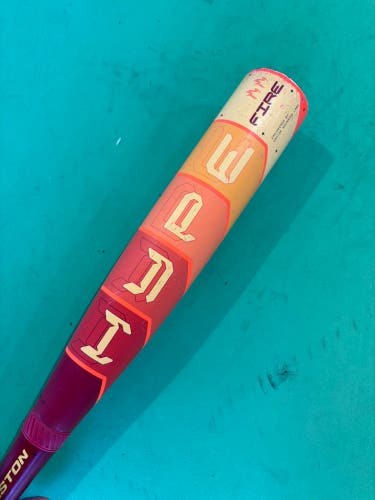 2025 Easton Hype Fire Composite Bat USSSA Certified (-10) 18 oz 28"