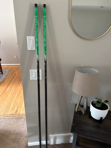 Senior Bauer Twitch Left Hand Hockey Stick P92 77 Flex (New)