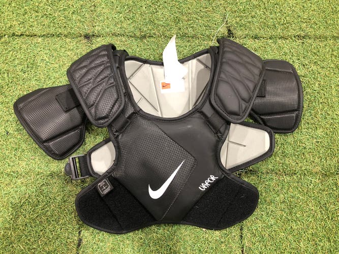 Adult Medium Nike Vapor Shoulder Pads (Used)