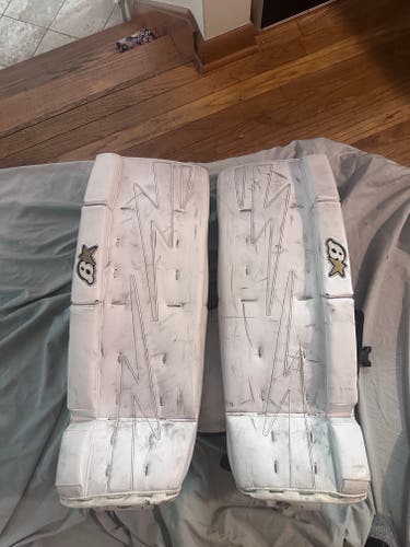 29+1 Brian's NetZero 2 Goalie Leg Pads (Used)