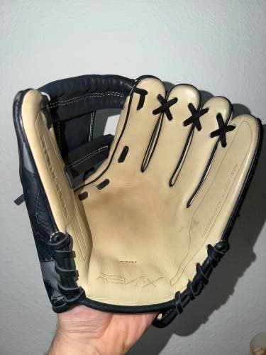 2023 Rawlings REV1X RH Infield Baseball Glove 11.5" (Used)