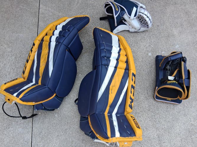 33+1" CCM Regular SR Goalie Full Set (Used)