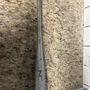 2025 Victus Vandal 3 Hybrid USSSA Certified Bat (-10) 18 oz 28" (Used)