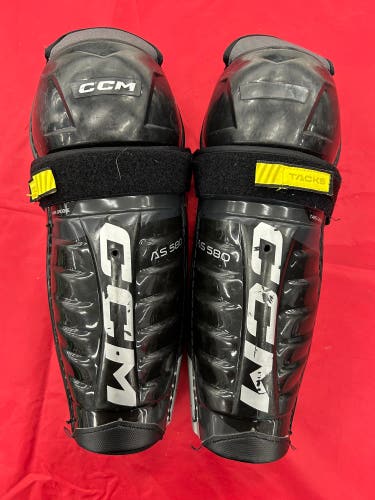 12" Junior CCM AS 580 Shin Pads