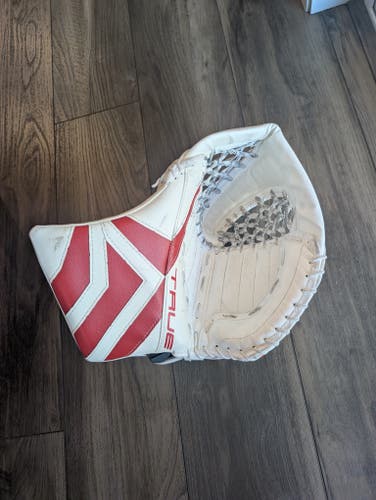 True Catalyst 7X5 Gloves (Used) INT 590 Break