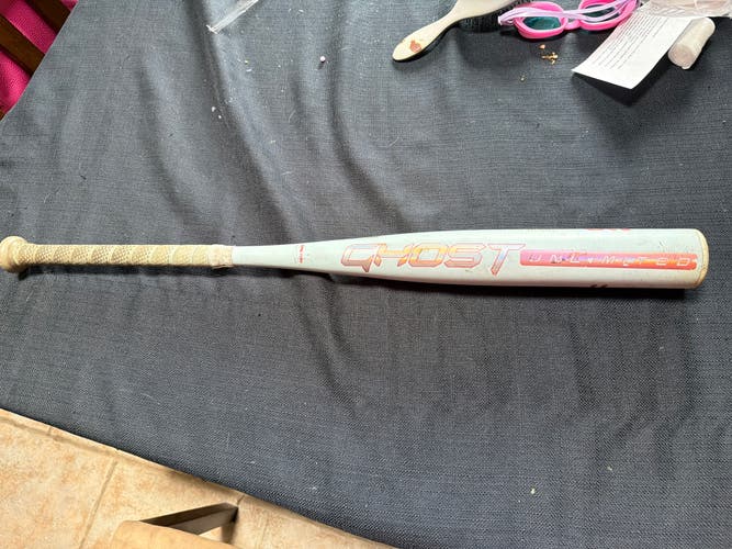 2025 Easton Ghost Unlimited Composite Bat (-11) 18 oz 29" (Used)