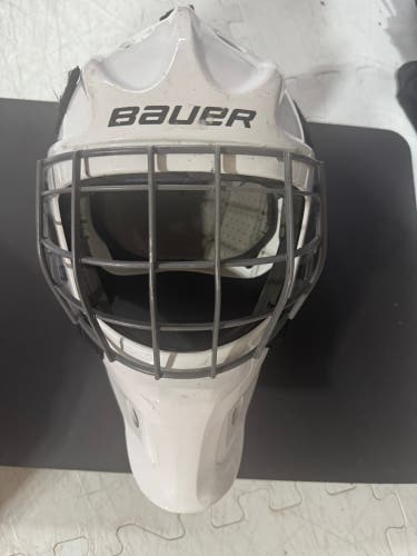 Junior Medium 2013 Bauer NME 5 Goalie Mask (Used)