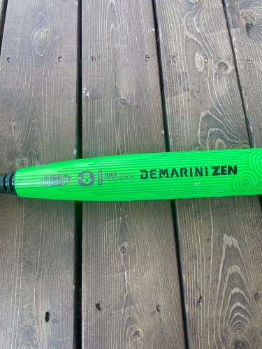 2027 DeMarini Zen Composite USSSA Certified Bat (-8) 22 oz 30" (Used)