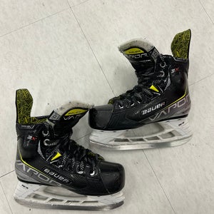 Youth Bauer Vapor 3X Hockey Skates | Y13.5